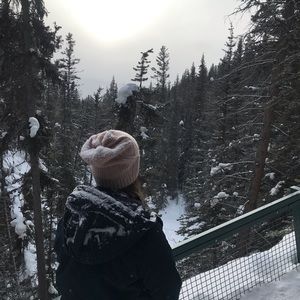 Meet your Posher, Nikki